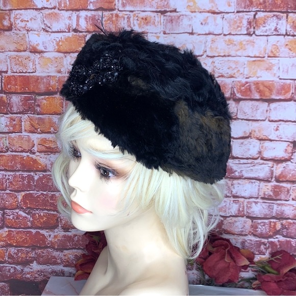 Vintage 50s Two Tone Mink Pillbox Hat